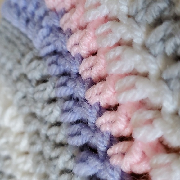 Like New Vintage Hand Crocheted Baby Blanket/Afghan,Gray,Pink,Lilac, 60"×52",EUC - Picture 6 of 8